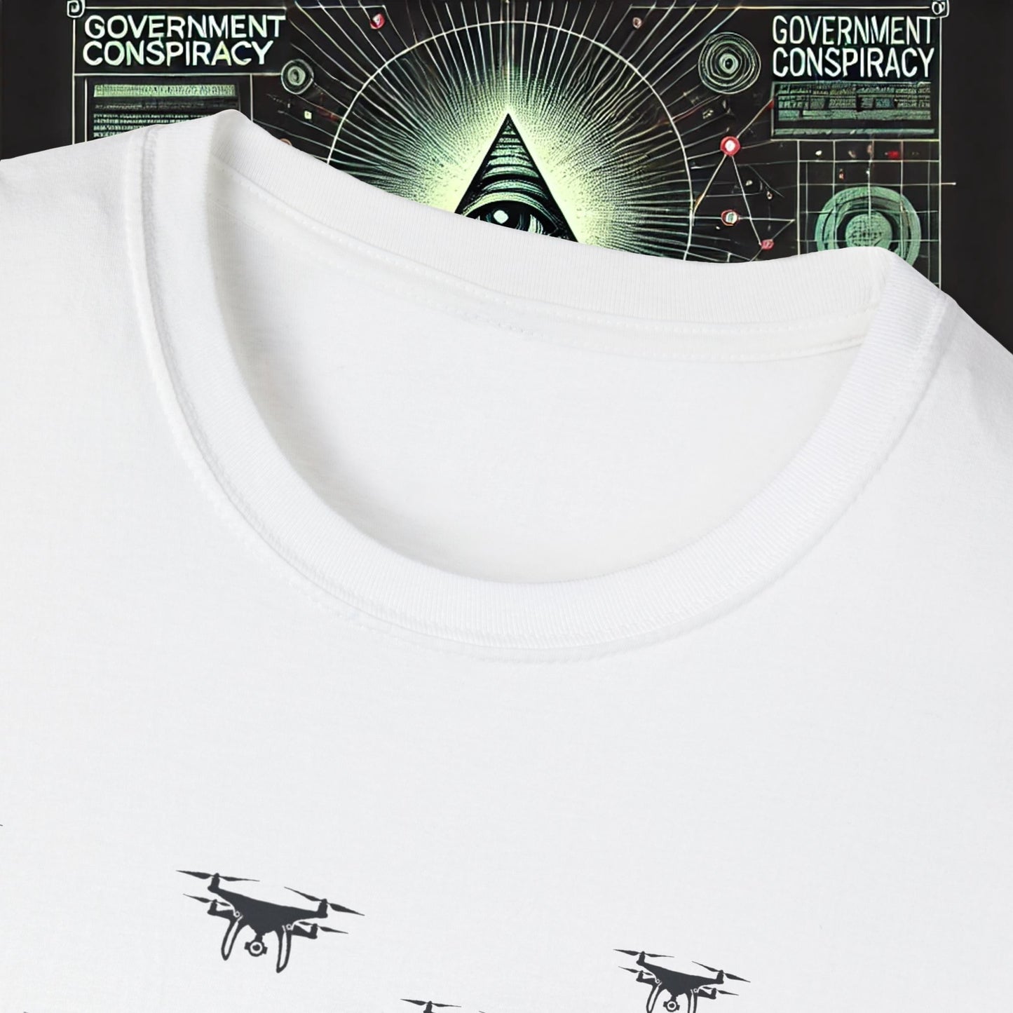 General - T-Shirt
